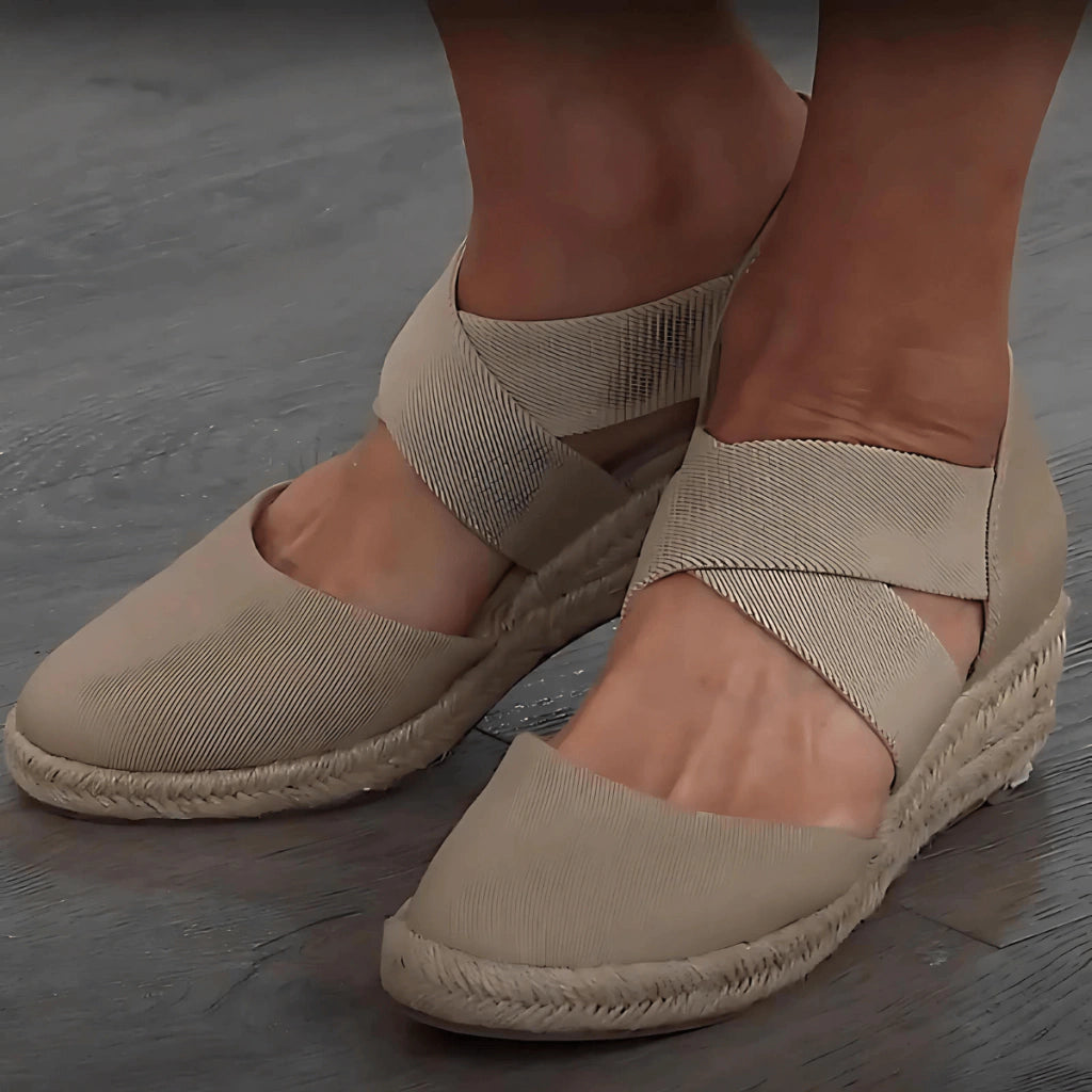 sandalia-feminina-de-couro-comfort-glorious-loja-ortopedic